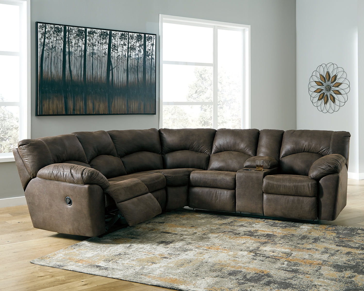 Living Room > Reclining Furniture > Reclining Sectional