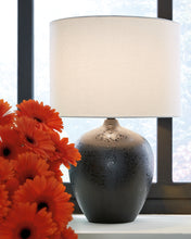 Load image into Gallery viewer, Ladstow Ceramic Table Lamp (1/CN)

